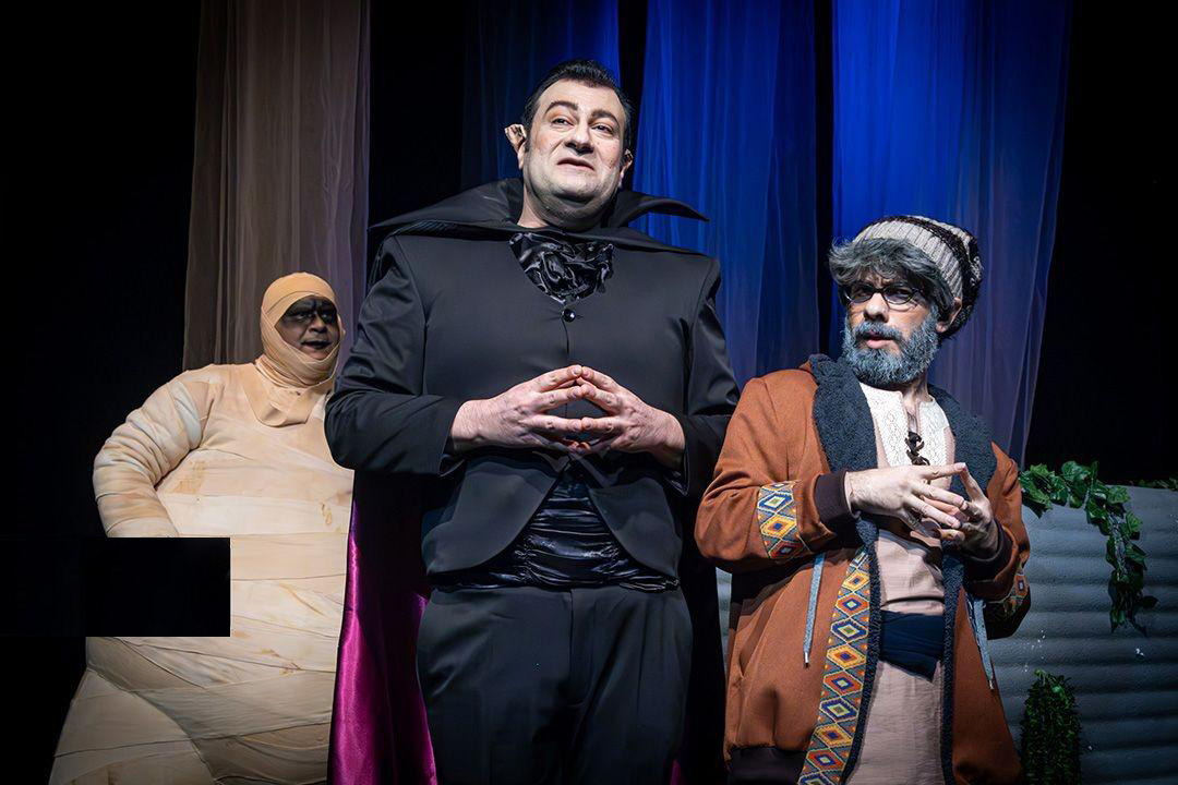 انیمیشن تئاتر هتل ترانسیلوانیا(شعبه در ایران) در شهرستان ساری